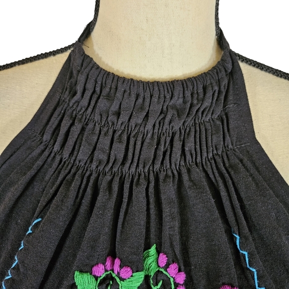 Gorgeous Floral Embroidered Black Halter Dress, Tie Neck, Elastic Back,XS/Small - Picture 4 of 10